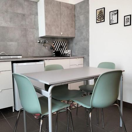 Crisa Apartment Parma Zewnętrze zdjęcie