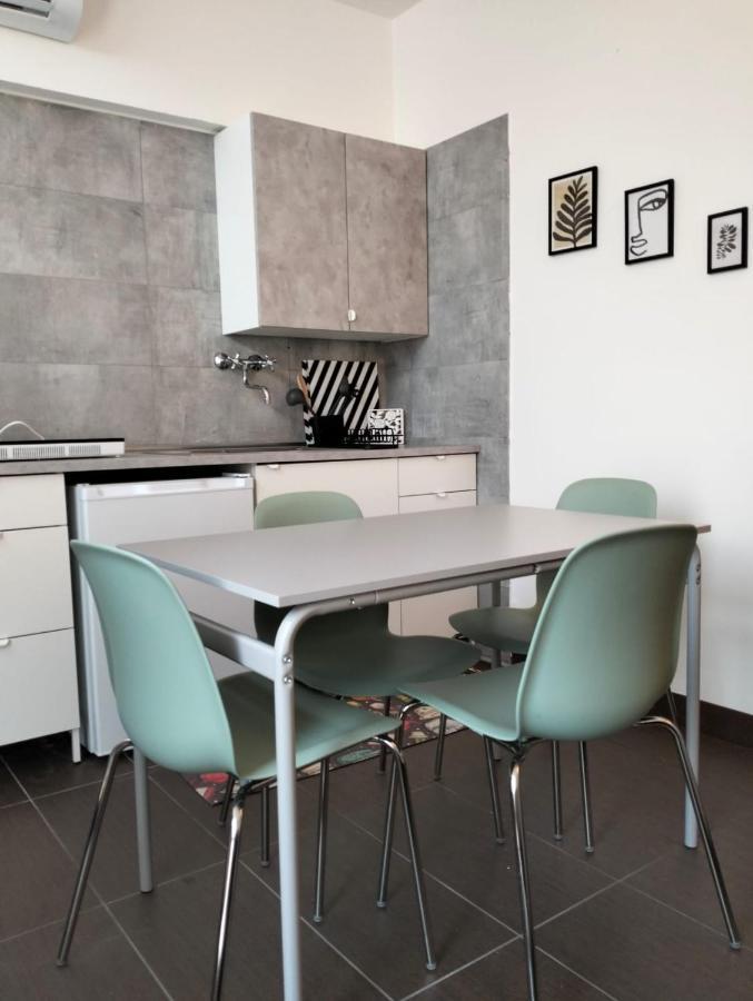 Crisa Apartment Parma Zewnętrze zdjęcie