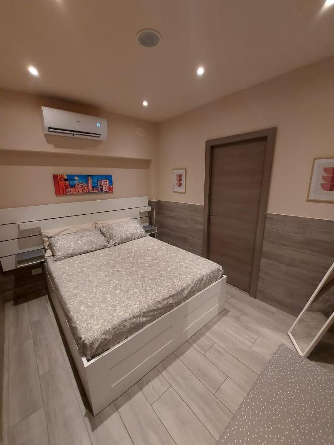 Crisa Apartment Parma Zewnętrze zdjęcie